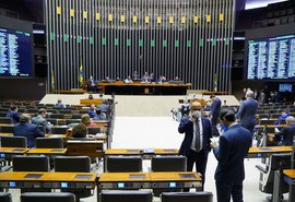 Câmara aprova auxílio de R$ 600 por mês para trabalhador informal