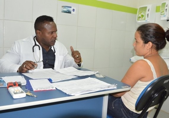 Novos profissionais desistem e ampliam número de vagas do Mais Médicos em AL