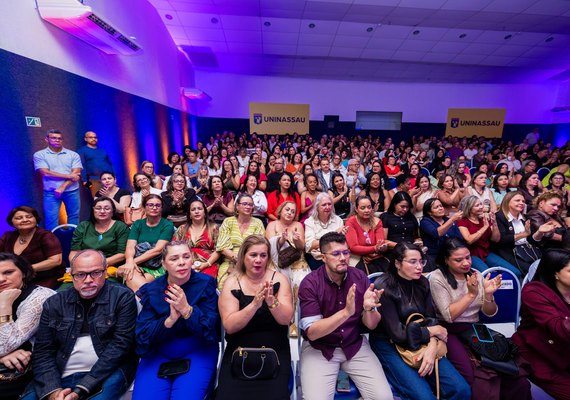 Professores de Maceió passam a contar com jornada de 30 horas semanais