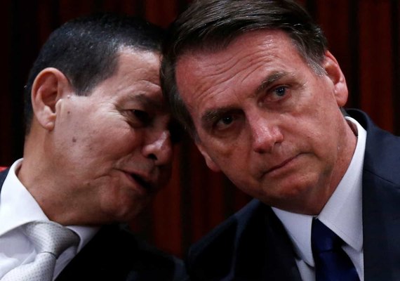 Governo gastará R$ 7 mi em carros para família de Bolsonaro e de Mourão