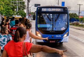 5,5 milhões de reais são economizados com passagens desde a redução da tarifa