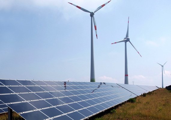 Sancionado marco legal para quem gera a própria energia