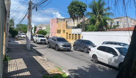 Caos: Maceió registra longo engarrafamento após desabamento de prédio