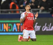 Gabriel Jesus dá aval para trocar o Arsenal pelo Napoli