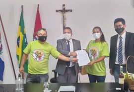 Trabalhadores do campo apresentam denúncia ao MPE contra prefeito de Igaci