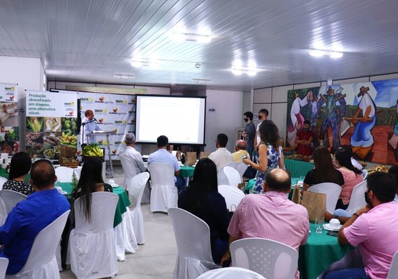Presidente da CPLA destaca importância da Emater para os pequenos produtores