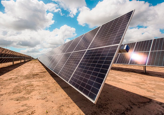 Energia solar impulsiona alta de 40% em empresas em Alagoas