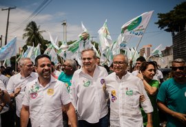 Ronaldo Lessa prestigia lançamento da candidatura do médico Wanderley