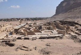 Necrópole greco-romana revela enterros raros de javalis selvagens no Egito