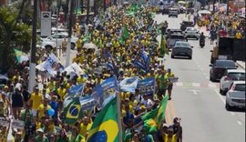 Ato na orla de Maceió critica Moraes e apoia Mendonça no STF durante 7/9