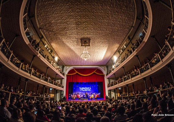 Diteal celebra 109 anos do Teatro Deodoro com uma semana de espetáculos