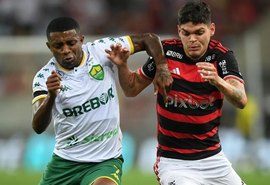 Flamengo sai atrás, mas empata com Cuiabá e mantém liderança do Brasileiro