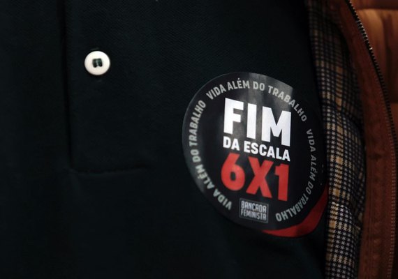 73% dos brasileiros apoiam fim da escala 6x1, aponta pesquisa