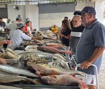 Semana ﻿Santa impulsiona economia com venda de peixes em Maceió