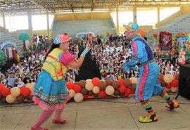 Famílias do Programa Criança Feliz ganham dia de festa e diversão