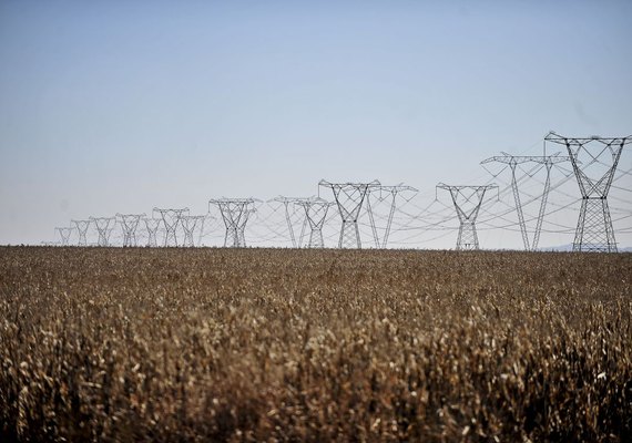 Fevereiro seguirá com bandeira tarifária verde