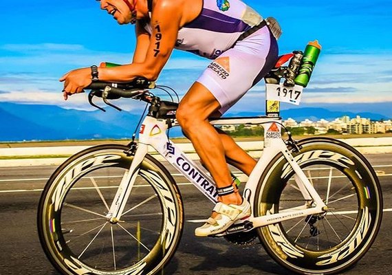 Prefeitura apoia atleta maceioense em etapa mundial do IronMan