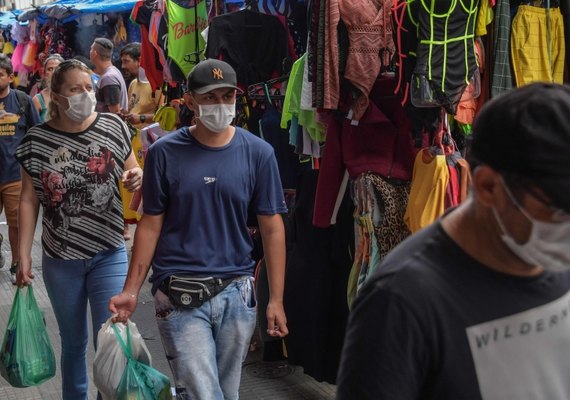 Brasil chega a 127.464 mortos pela Covid-19