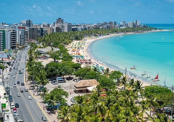 IMA aponta 15 trechos impróprios para banho no litoral de Alagoas