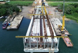 Obras da ponte entre Penedo (AL) e Neópolis (SE) avançam e ultrapassam 60% de execução