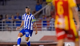 Camacho é suspenso e desfalca o CSA contra o Juazeirense