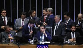 Câmara aprova PEC que amplia proteção a parlamentares em processos criminais