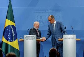 Lula afirma que EUA não podem vetar África do Sul no G20 em resposta a Trump