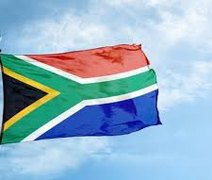 Grupo de 50 pessoas espanca e mata estrangeiro na África do Sul