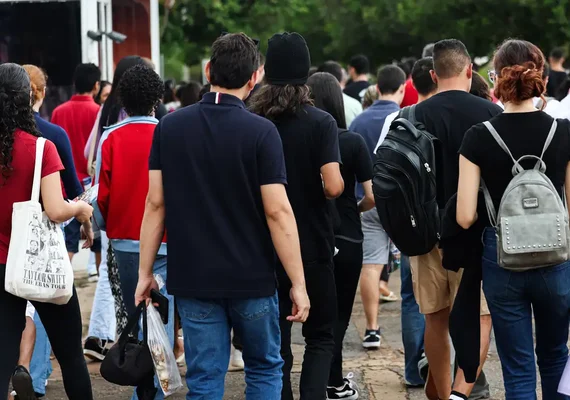 Estudantes têm até as 23h59 desta sexta para fazer a inscrição no Enem