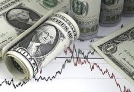 Dólar chega a R$ 5,55 e bolsa tem alta de mais de 1%