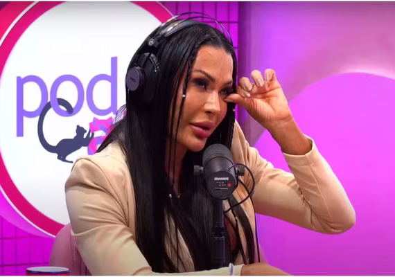 Gracyanne faz piada sobre sua vida sexual após separação de Belo