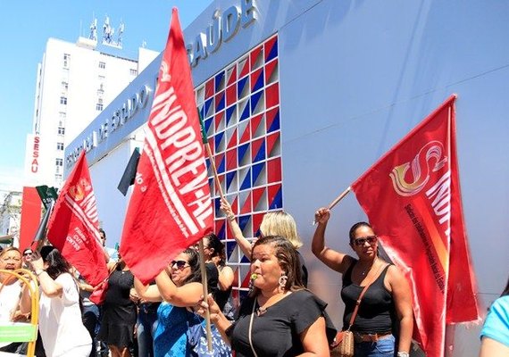 Profissionais da saúde querem saída de diretora do HGE