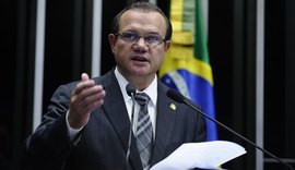 Senador do PL diz que partido não apoiará adversários de Bolsonaro em 2022