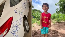Menino de 3 anos risca carro e mãe viraliza no TikTok em Alagoas
