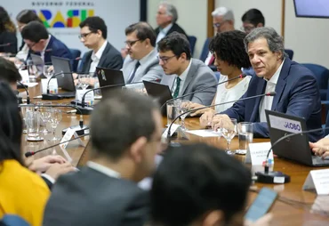 Haddad promete novas medidas de corte de gastos em 2025