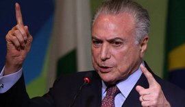 Temer chega ao Planalto para reunião sobre paralisação de caminhoneiros