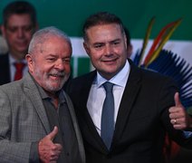 'Pelé da política': Renan Filho elogia Lula e celebra investimentos no Sertão de Alagoas