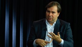 Rodrigo Maia critica apoio de Bolsonaro às manifestações desse domingo (15)