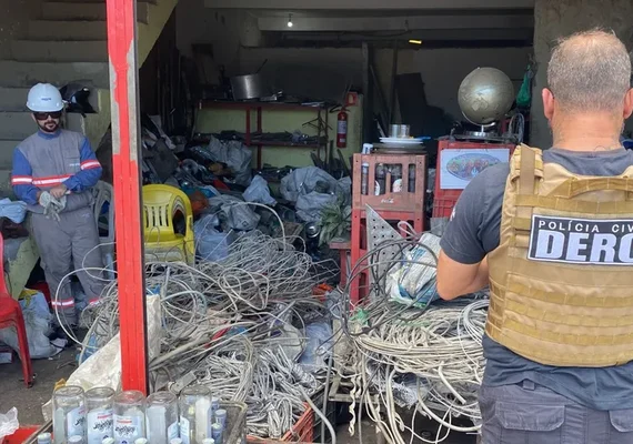 Operação prende donos de ferros-velhos em Maceió por receptação de fios furtados