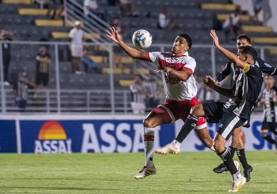ASA vence o CRB, assume liderança do Nordestão e afunda o Galo na lanterna