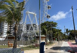 Orla da Ponta Verde ganha reforço ambiental na abertura do Natal de Todos Nós