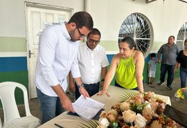 Educação de Maceió assina contratos com 18 cooperativas da agricultura familiar