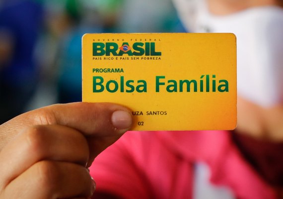 Fim do Bolsa Família: Governo realiza último pagamento nesta sexta (29)