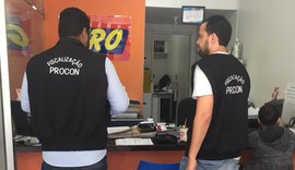 Procon Maceió fiscaliza instituições financeiras no Centro