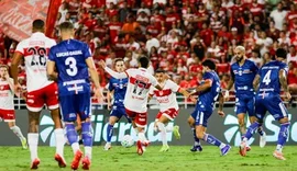 CRB pressiona, mas para no Fortaleza e dá adeus à Copa do Brasil