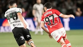 CRB barra o líder Coritiba fora de casa, mas vê sonho do acesso ficar mais distante