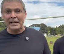 Lindbergh e Janones ironizam ação de Flávio Bolsonaro; veja vídeo