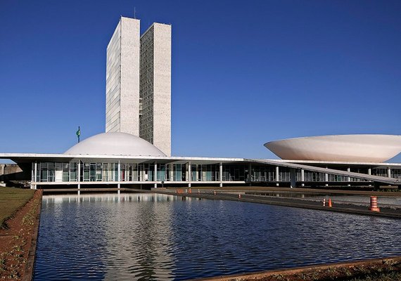 Federação partidária pode mudar tudo na eleição de 2022 em Alagoas