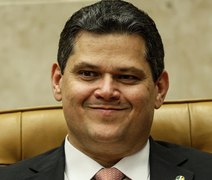 'Fala, meu amor' e 'Sou seu irmão': mensagens revelam proximidade entre Alcolumbre e Vorcaro