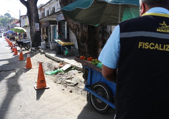 Convivio Social iniciou hoje (13) alinhamento de ambulantes no Centro de Maceió